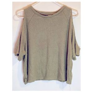 Short sleeve shirt with shoulders cut out